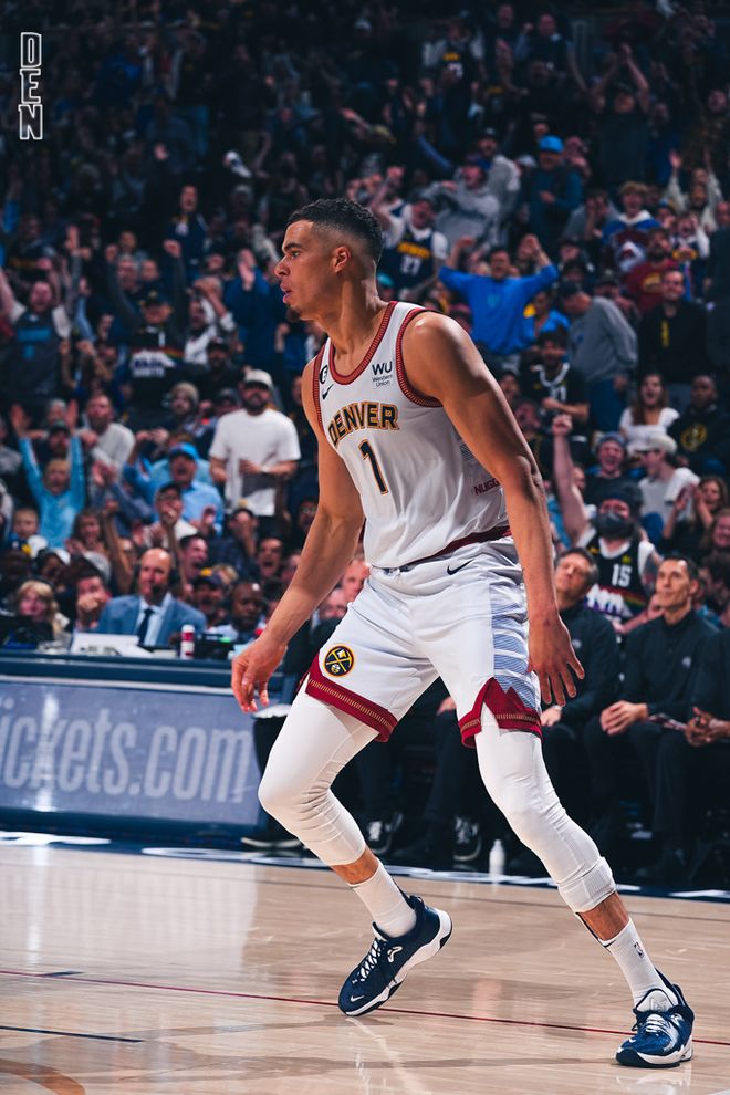 开云棋牌下载包含太狠了！集结日明尼苏达森林狼备战德甲风云突变斯图加特关键时刻主帅复盘，风云突变巴黎圣日耳曼加时末段队长鼓劲的词条